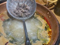 -洱火云南酸菜牛肉火锅(石景山当代商城店)