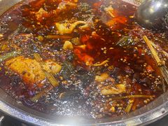 -小饕荟雅安贡椒鱼鲜馆(广福桥店)