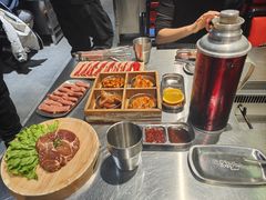 -马路牙子烧烤音乐酒馆(望京店)