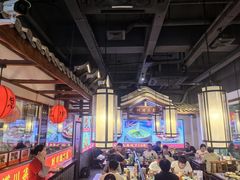 -川流不息·地道川菜·小龙虾(新松江路店)