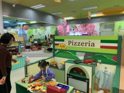 -莫莉幻想儿童乐园(北京丰台永旺店)