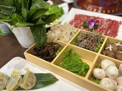 -爱新觉罗福臨火锅馆(万科滑雪场店)