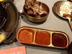-轻烧烤肉(光谷步行街店)