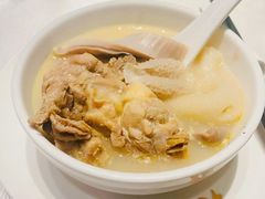 -煲王粤菜餐厅(中侨中心店)