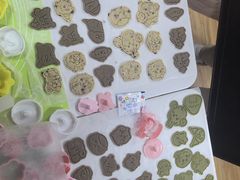 -三只小羊蛋糕DIY烘焙·拼豆·银饰(光谷店)