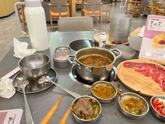 -晓沸牛肉海鲜小火锅(白湖亭万达广场店)