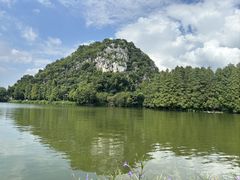 -星湖旅游景区七星岩