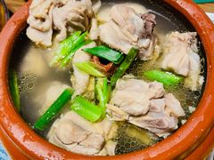 松茸汽锅鸡-金孔雀德宏傣味餐馆(魏公村店)