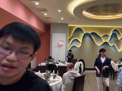 -腾阁自助餐厅(朝林广场店)