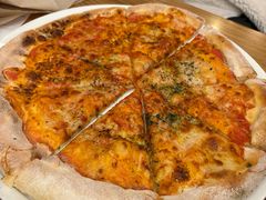 -城市大道红炉披萨烘焙坊