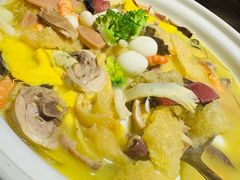 -头上红煨盐鸡·非遗院子餐厅