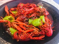 美味多汁的麻辣小龙虾-金陵暴走小龙虾·迷踪蟹(凯德MALL店)