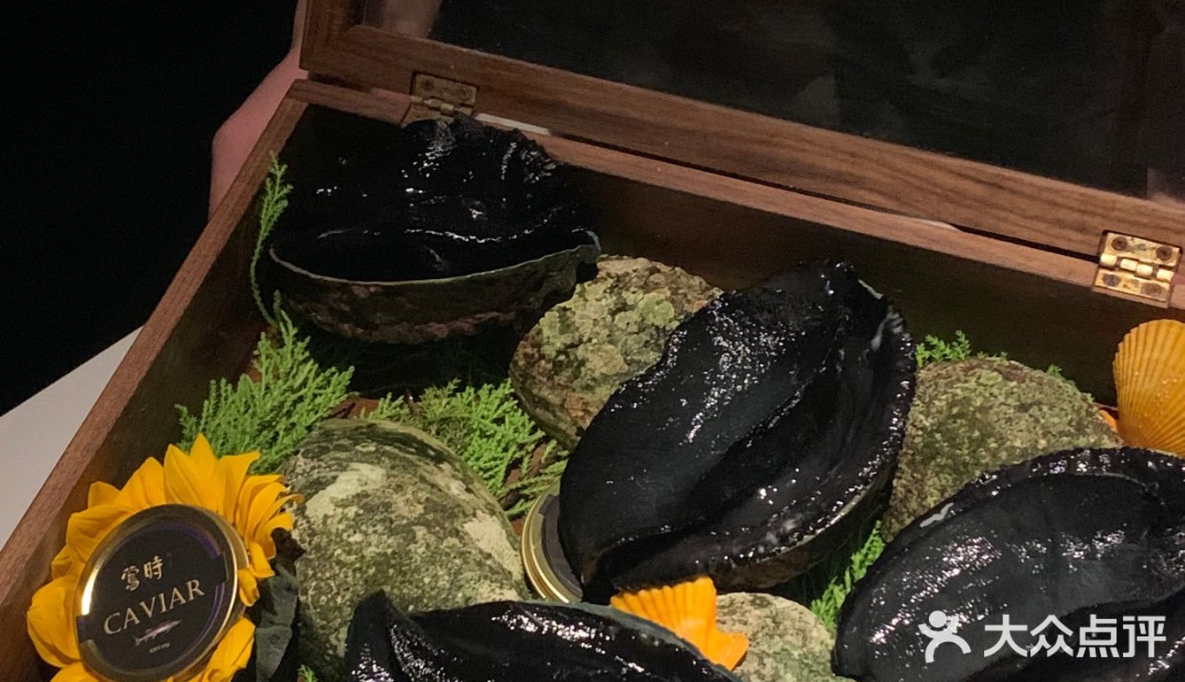 🍍终于在深圳吃到粉色菠萝啦‼️
