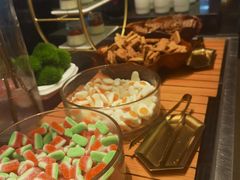 -圣丰索菲特·2 On 988 Café 自助餐厅