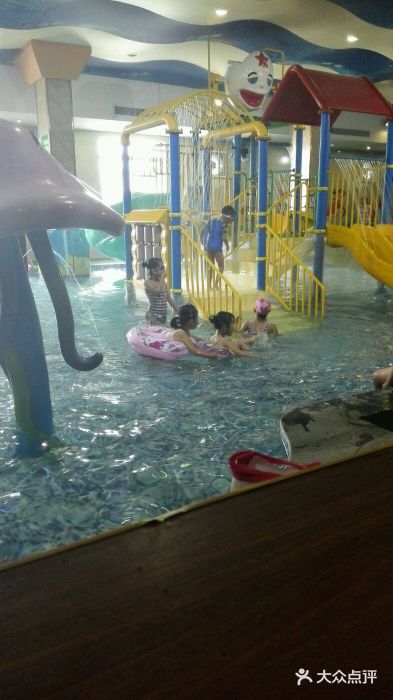 水中央富硒温泉图片