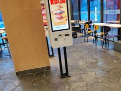 -麦当劳(国家体育场南路店)