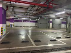 -万象城-停车场