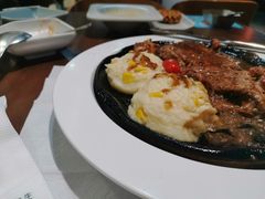 -豪客来牛排(空港华联店)