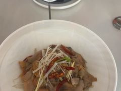 -赶海部落海鲜城(海阳路店)