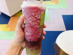 -奈雪的茶(红谷滩万达广场店)