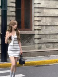 -斑斓色彩沙龙