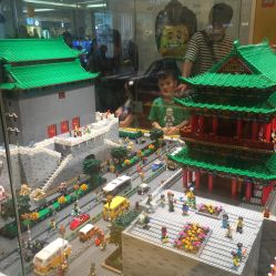 -乐高授权专卖店(朝阳大悦城店)