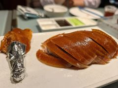 “酥不腻”烤鸭-小大董·烤鸭(观景餐厅·南京西路店)