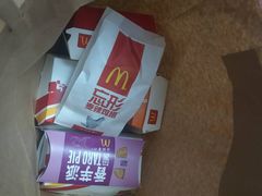 -麦当劳(红旗路店)