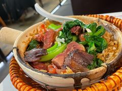 招牌腊味煲仔饭-肥仔文澳门猪骨煲(南京西路店)