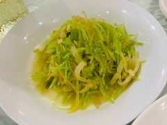 青笋拌蜇皮-牟传仁饭庄(星海店)