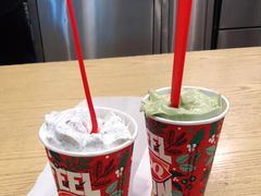 -DQ·蛋糕·冰淇淋(大宁国际商业广场店)
