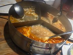 -蒙肥羊·酸汤潮牛·鲜牛肉火锅烤肉自助(岗顶店)