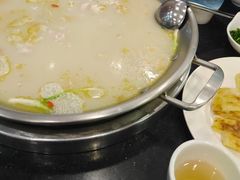 -老来福·非遗酸汤兔(凯旋路店)