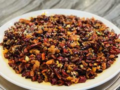 飘香辣子兔-江湖黑大兔(杨家坪店)