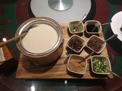 健康水豆腐-九十九顶毡房(阜石路店)