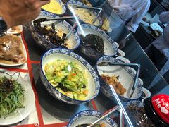-六泰居·尔滨地标·东北菜(松北店)