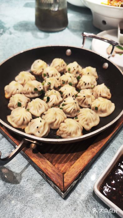 丰泽园饭店(南礼士路店)拇指生煎包图片