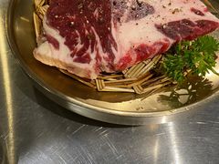 澳洲谷饲牛排-本炙炭烤·蒲烧活鳗料理店(金沙洲店)