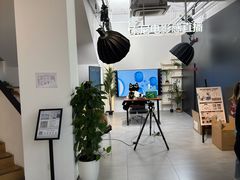 -Sony Store 索尼(上海淮海中路店)