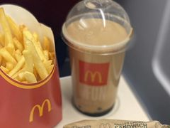 -麦当劳(保利若比邻店)