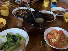 -老三样·美食研究中心(世贸路店)