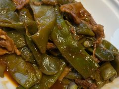 -关东小磨东北菜(上海长风大悦城店)