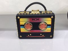 -MCM(比斯特上海购物村店)