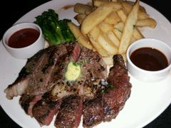 -WOLFGANG PUCK KITCHEN & BAR(迪士尼小镇店)