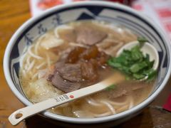 -鑫花溪牛肉米粉(文星广场店)