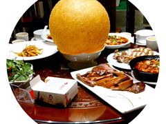 -万重锦·人文川菜馆(骡马市店)