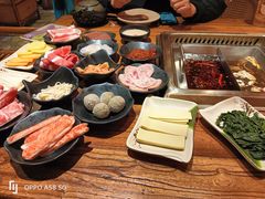 -吴氏老牌坊云南鱼豆花火锅店(通江街店)