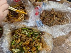 -朱大嘴肥肠血旺(福字街店)