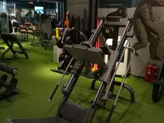 -VLines耀能运动24小时·月付制健身(京广桥店)