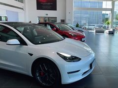 -TESLA 特斯拉(北京南四环中路特斯拉中心)